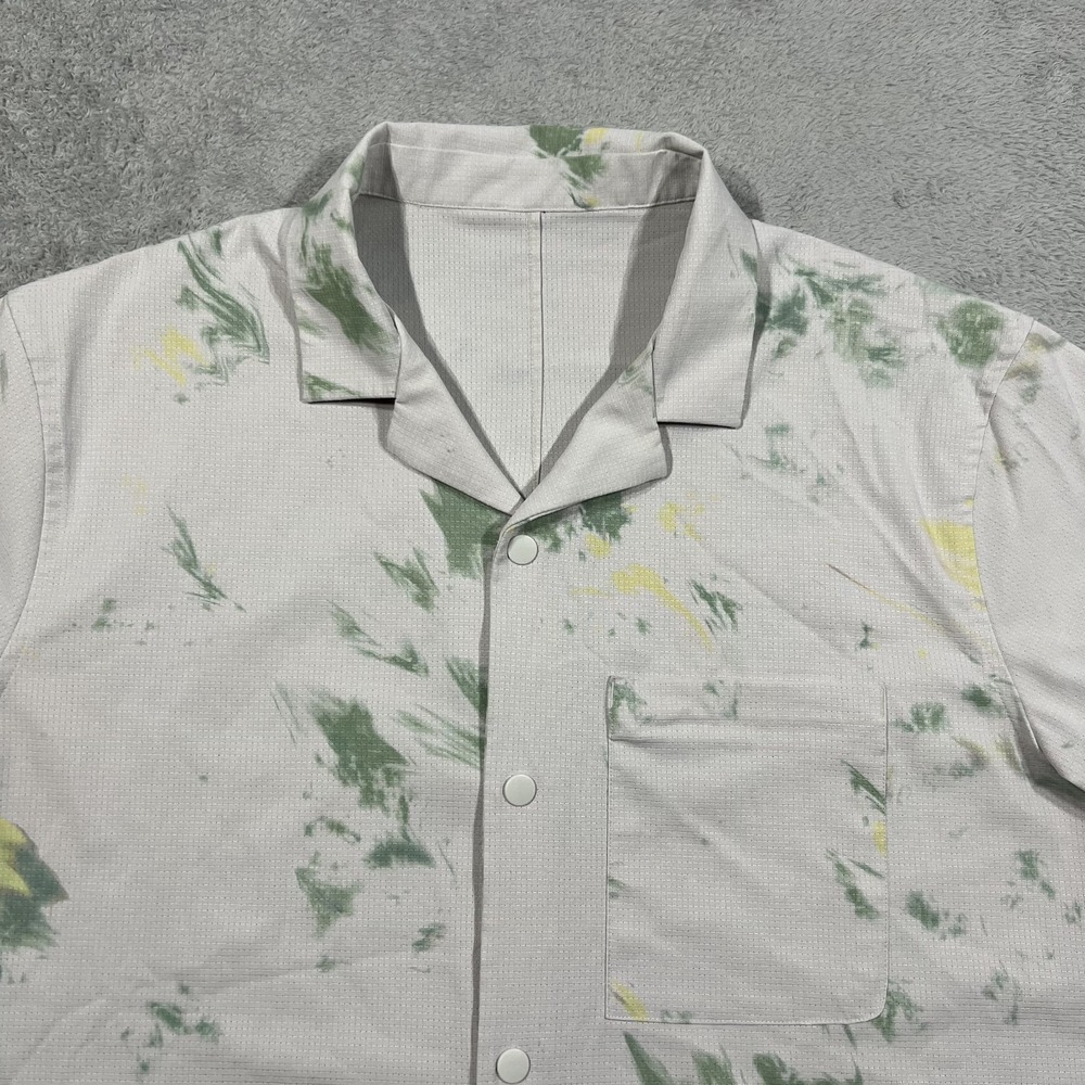 Lululemon Airing Easy Shirt Mens Large Camp Collar Diffuse Dye Print Snap Button - Picture 3 of 9